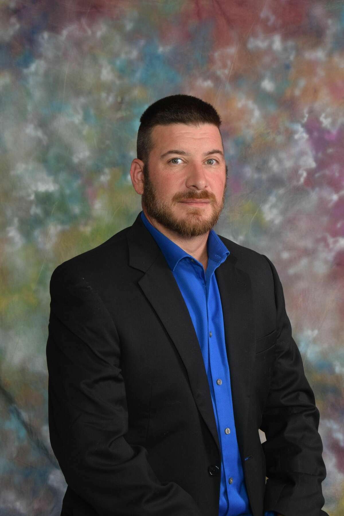 Sherman first selectman incumbent Don Lowe beats 2 challengers