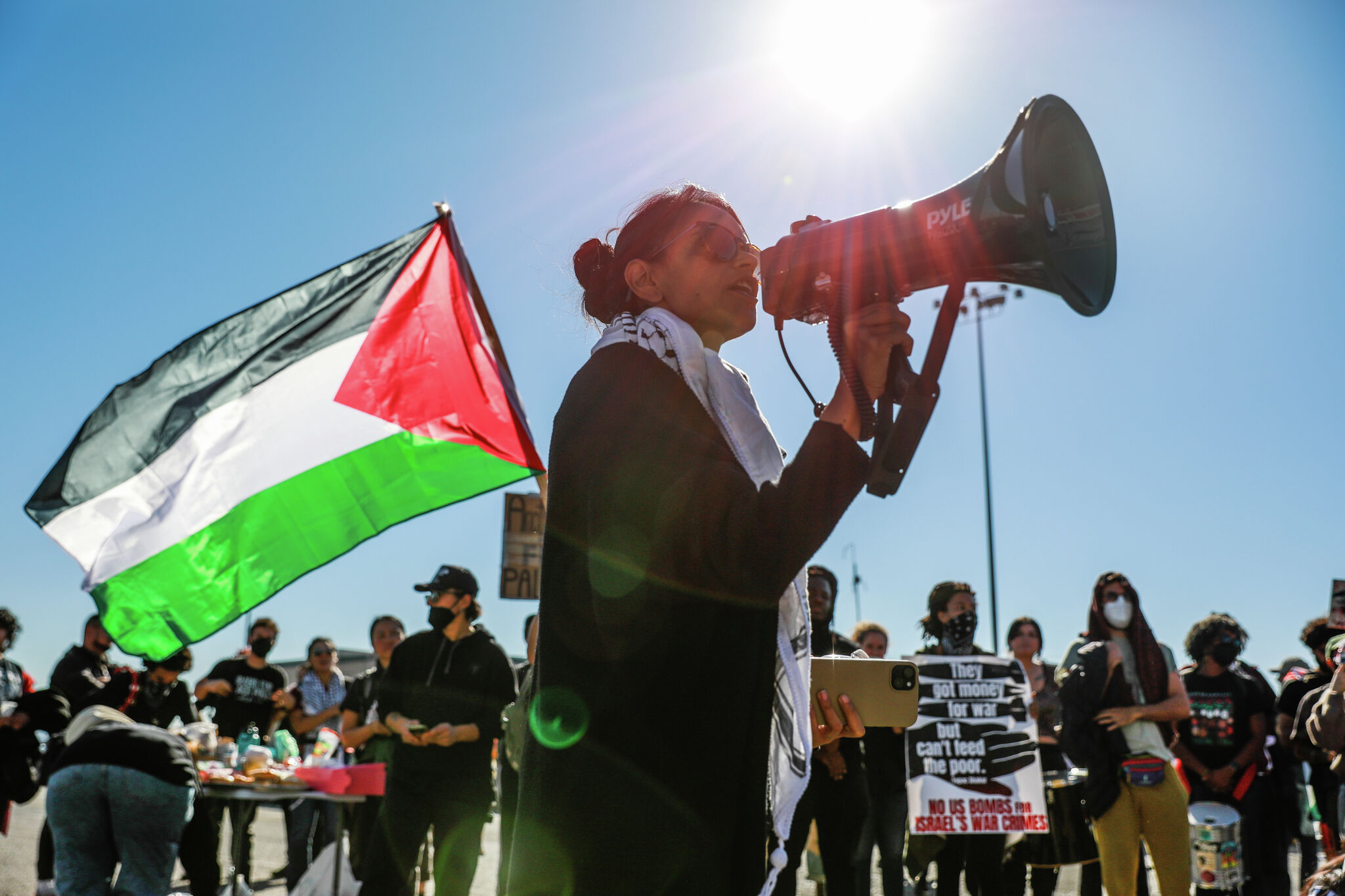 AROC #FreePalestine on X: BREAKING: The military ship has left the port of  Oakland and is heading to Tacoma, WA where organizers are preparing to  Block the Boat. Organizers in Oakland protested