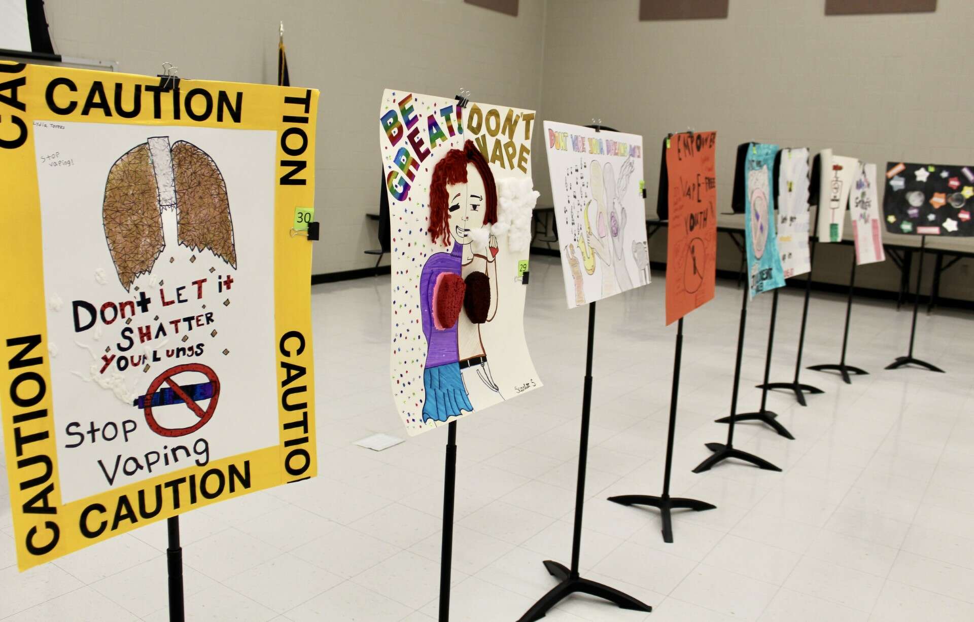 Laredo UISD students hold anti-vaping poster contest