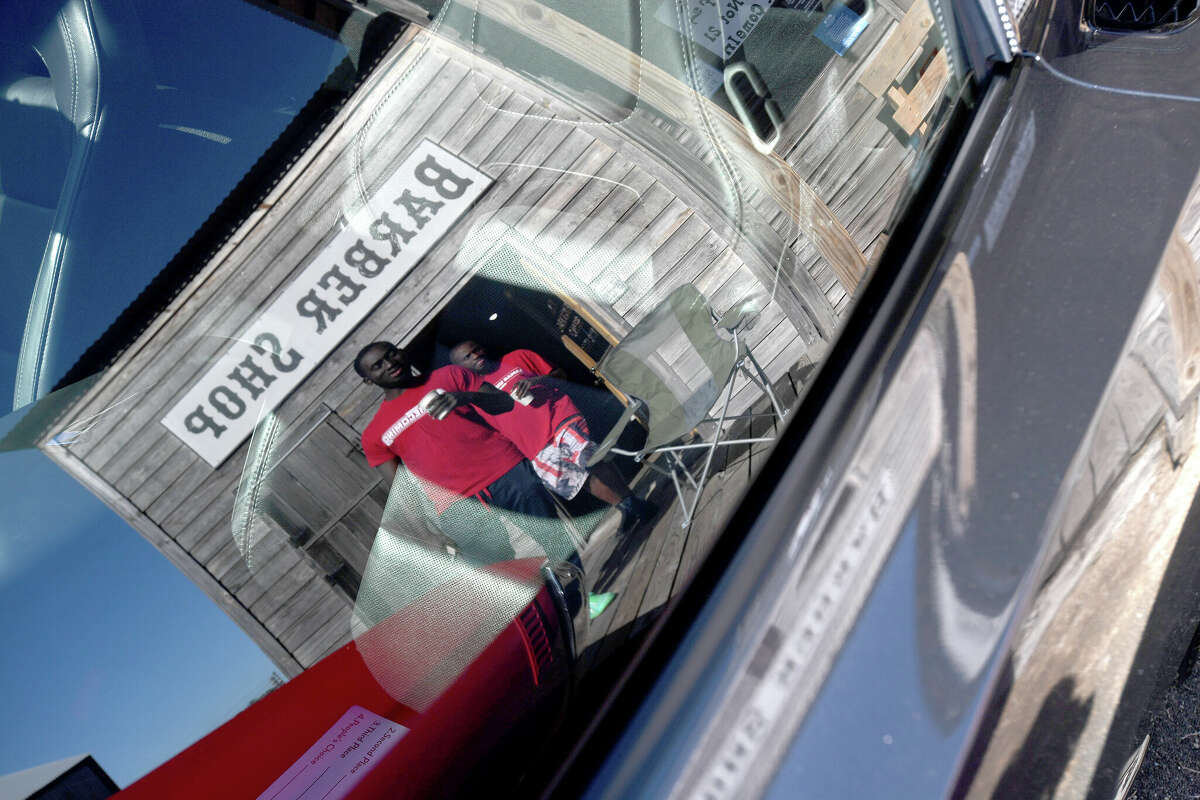 Spindletop Museum holds classic car show for Lamar