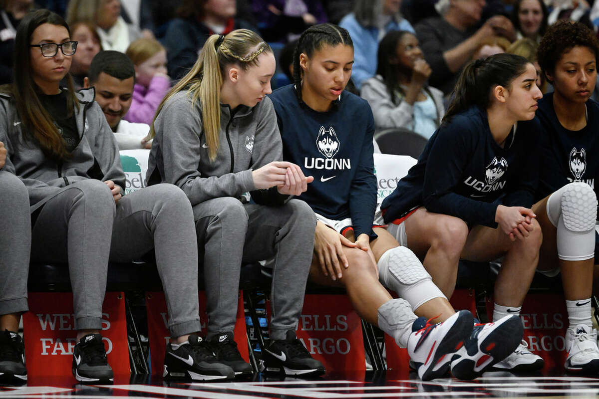 Family of UConn women's basketball star Azzi Fudd discusses injury