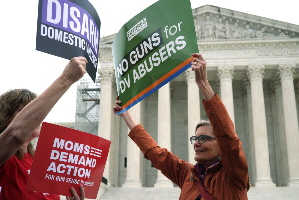 Supreme Court seems to favor gun law challenged by Texas man