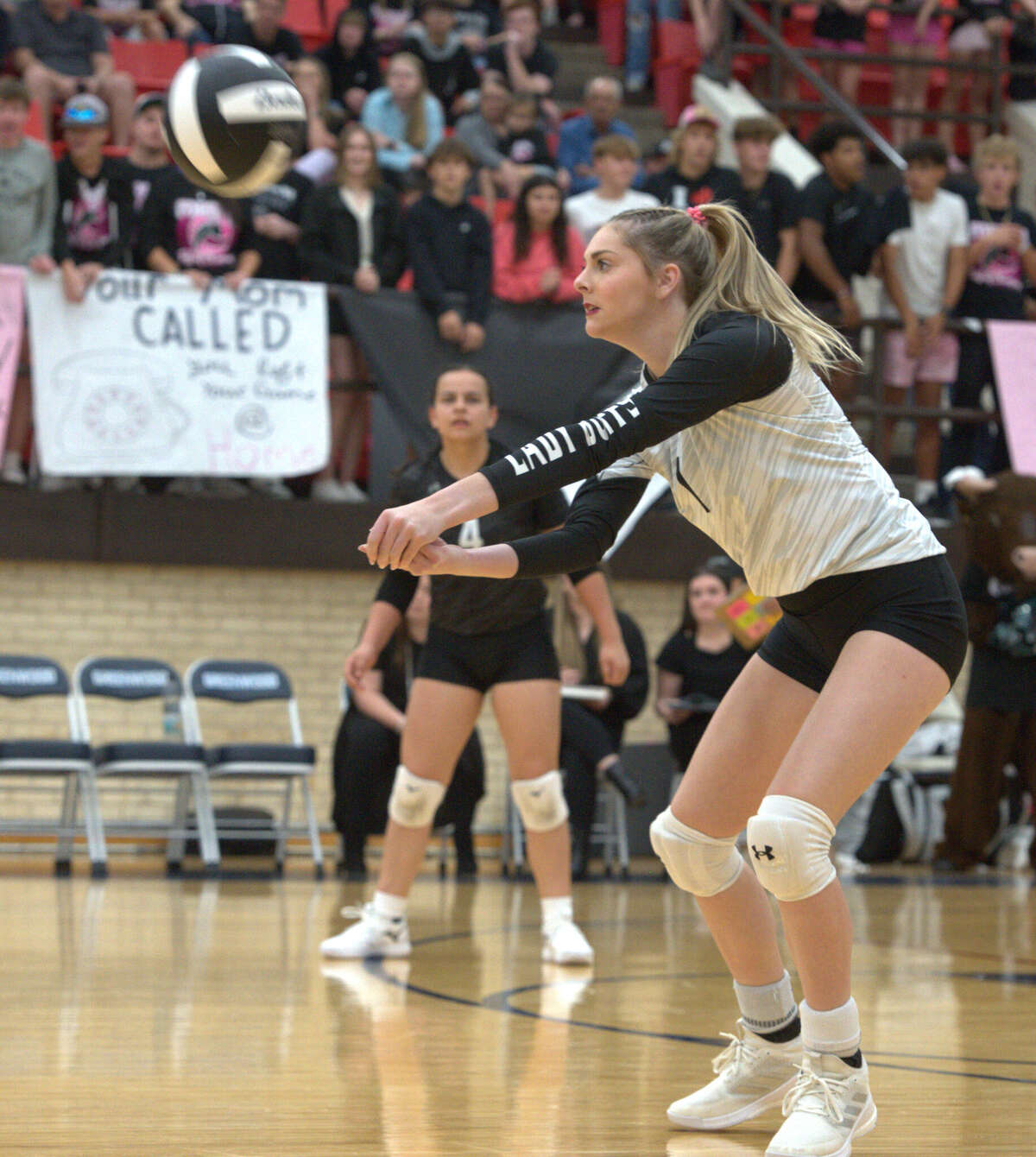 HS VOLLEYBALL Wink sweeps upstart Forsan in regional quarterfinals