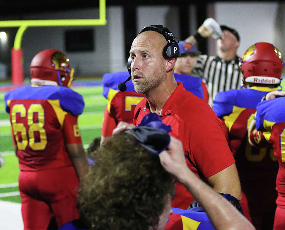 'Healthy and happy,' 110 Shells take playoff show on road