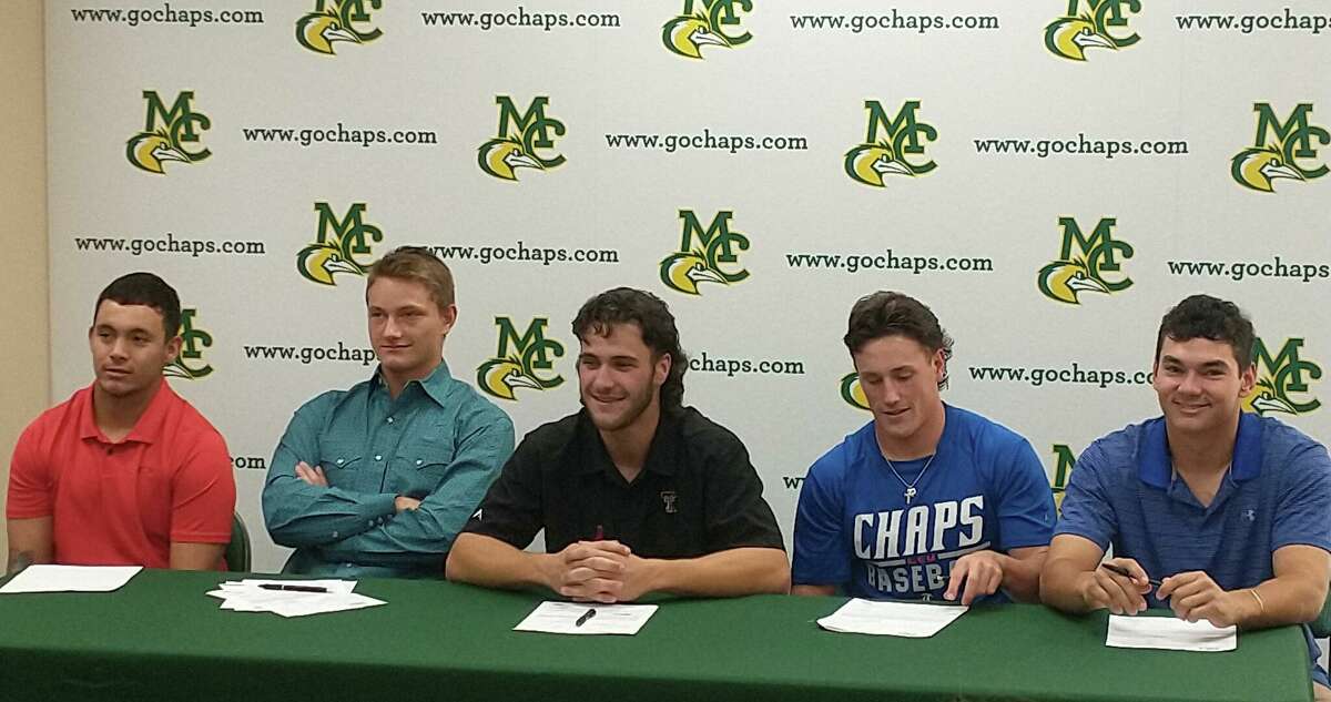 JC BASEBALL: Five Chaps sign with four-year schools