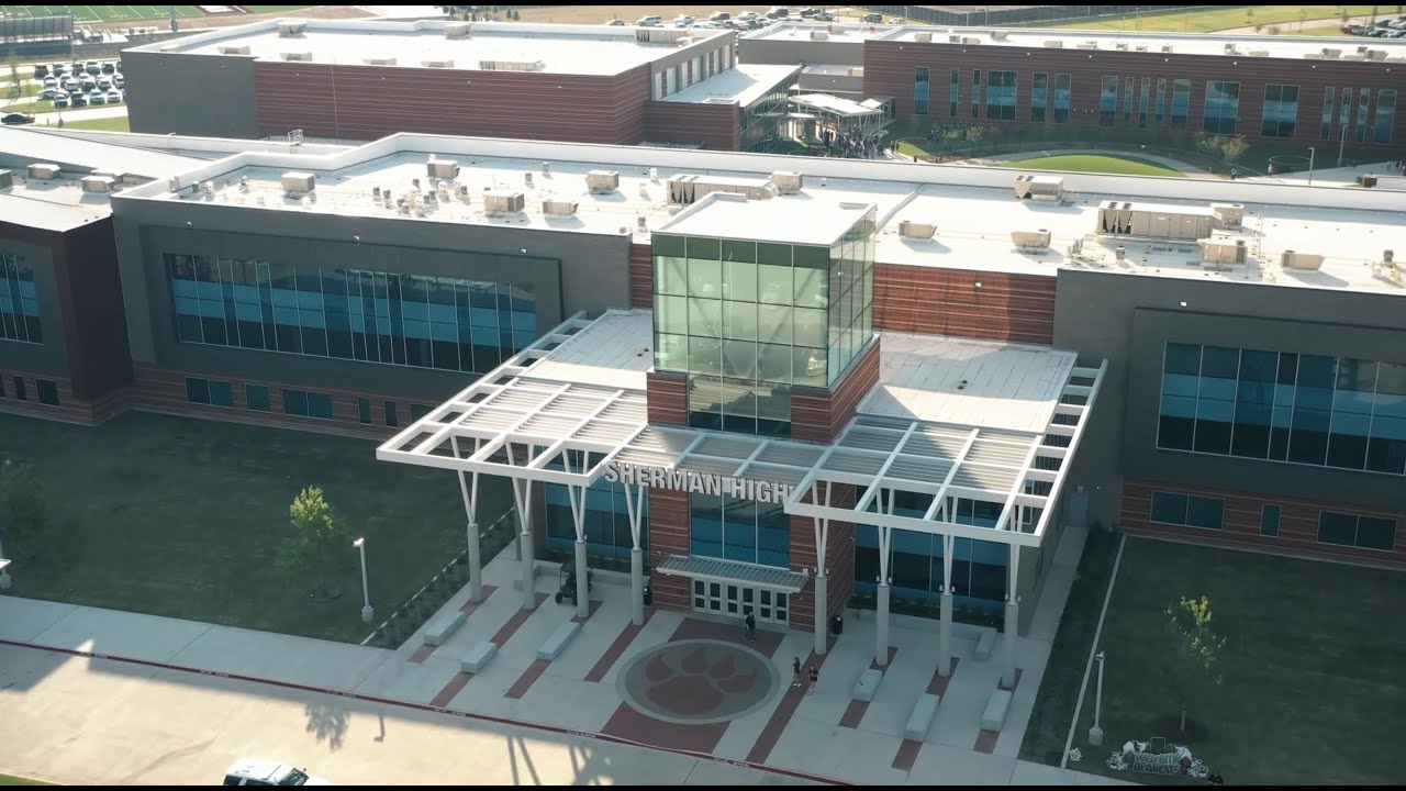 Texas ISD reacts after removing trans student from 'Oklahoma!'