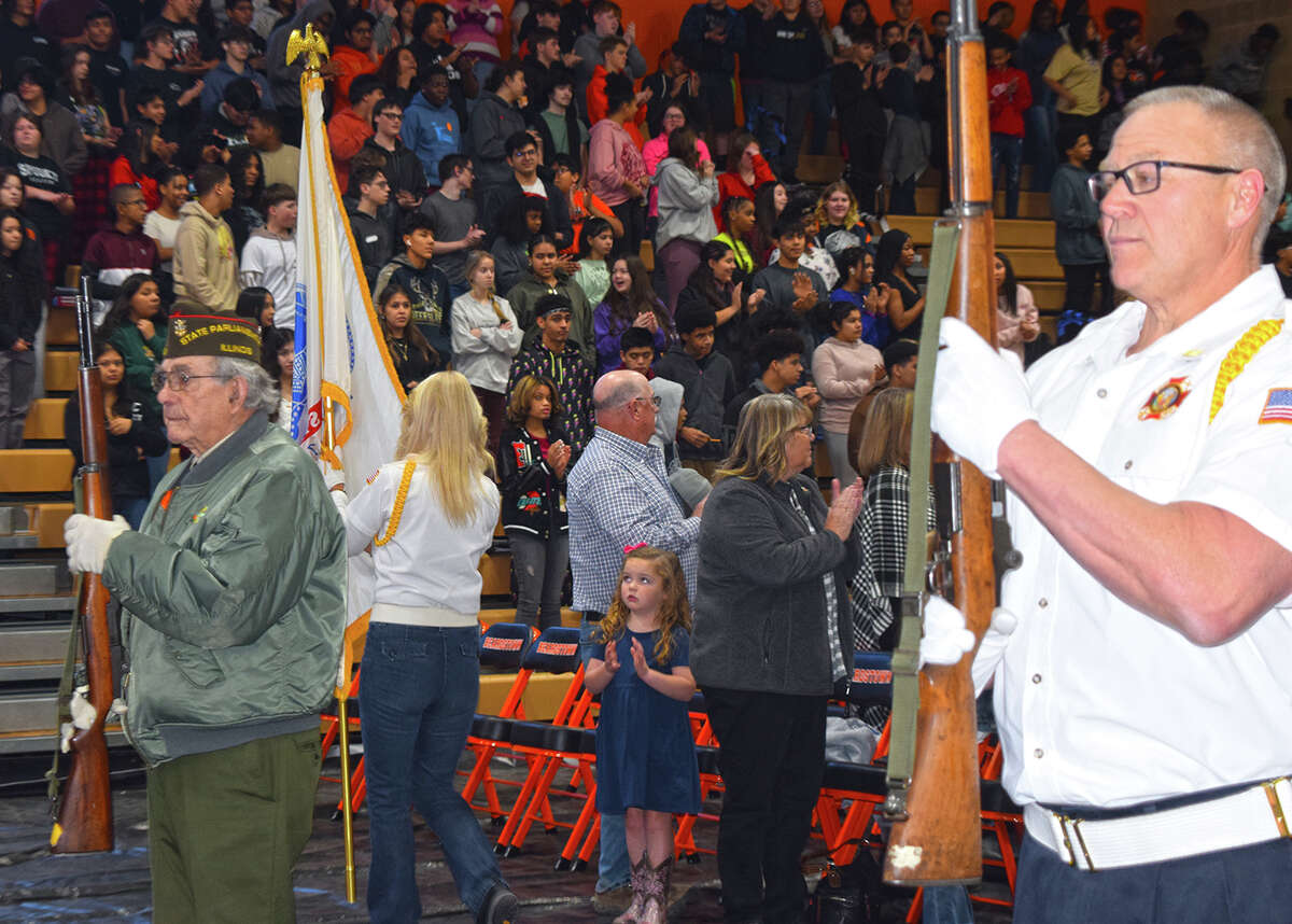 Beardstown High School honored veterans during ceremony