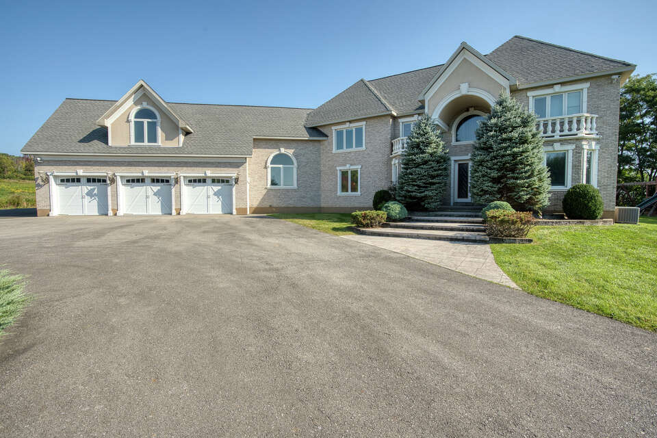 House of the Week Bona fide fun house in Rotterdam