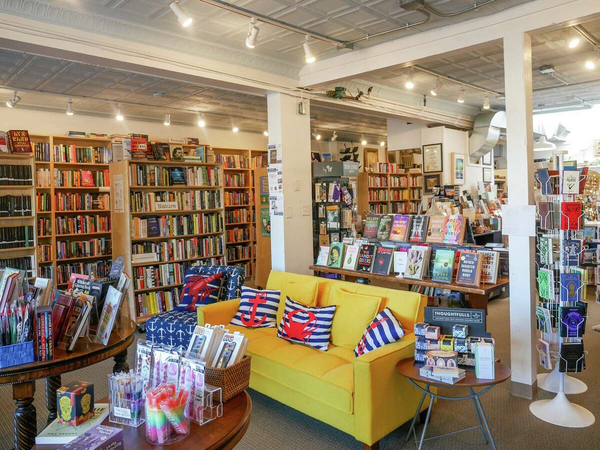 Guilford, CT Where to find great restaurants, shopping & activities