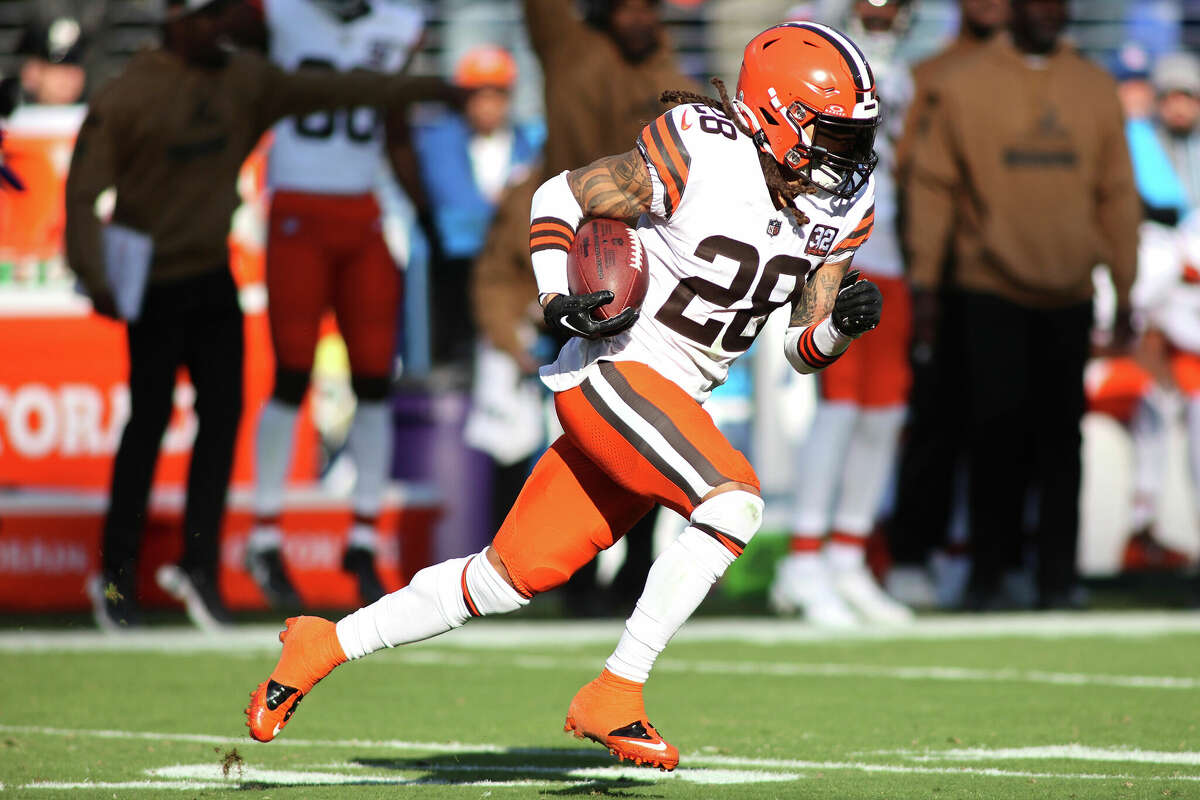 Marquette Graduate Mike Ford Has Interception In Browns Win