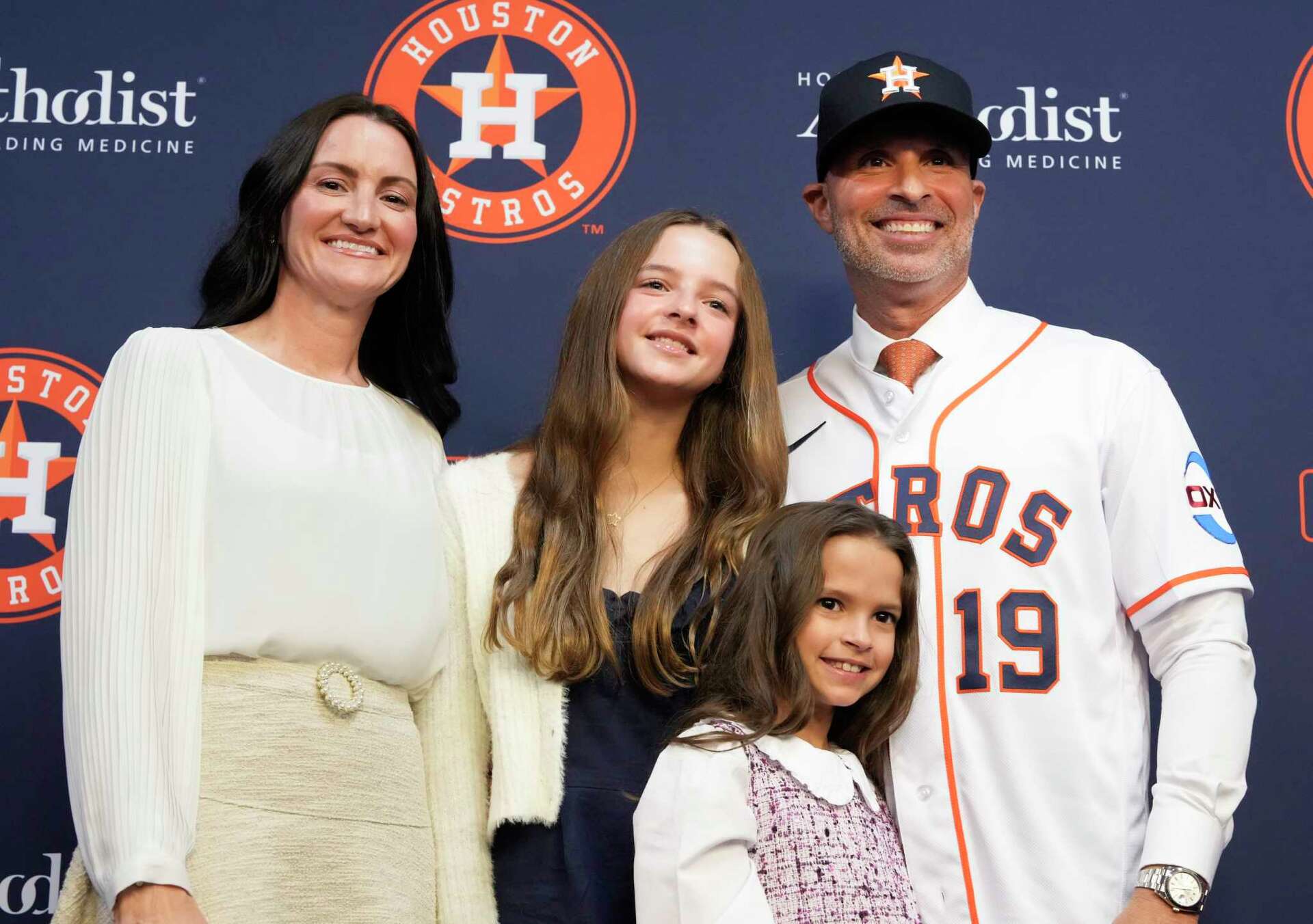 Nuevo gerente de los Astros, Joe Espada: Esposa e hijas lo ayudaron a buscar trabajo