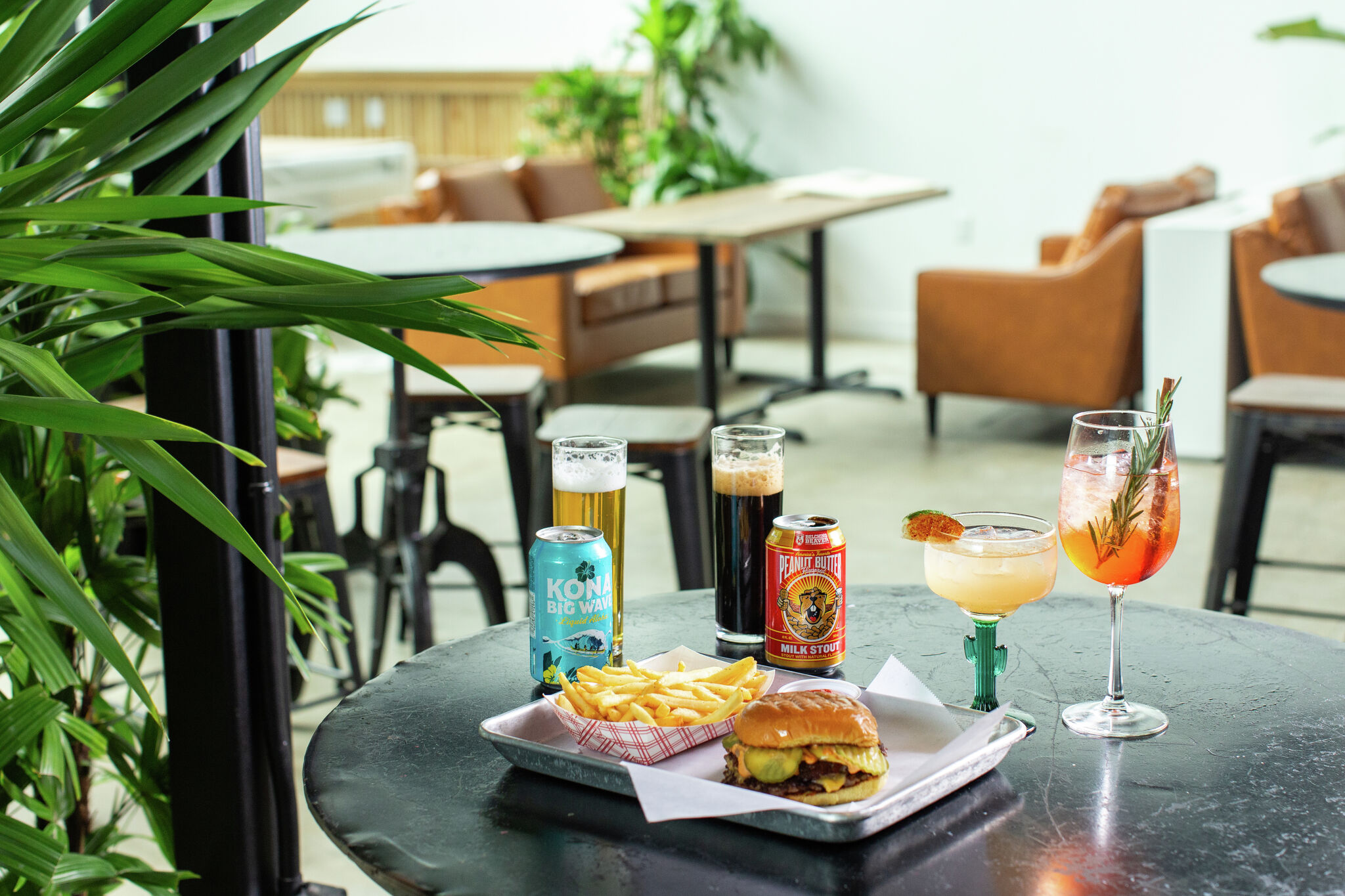 Junction Beer Garden opens near Houston Heights area