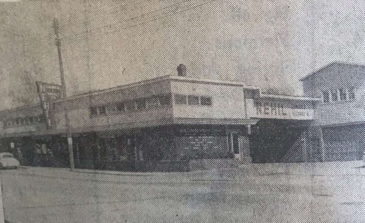 Nehil Lumber in 1958 at 802 Ashman St. with modern show rooms and offices. 