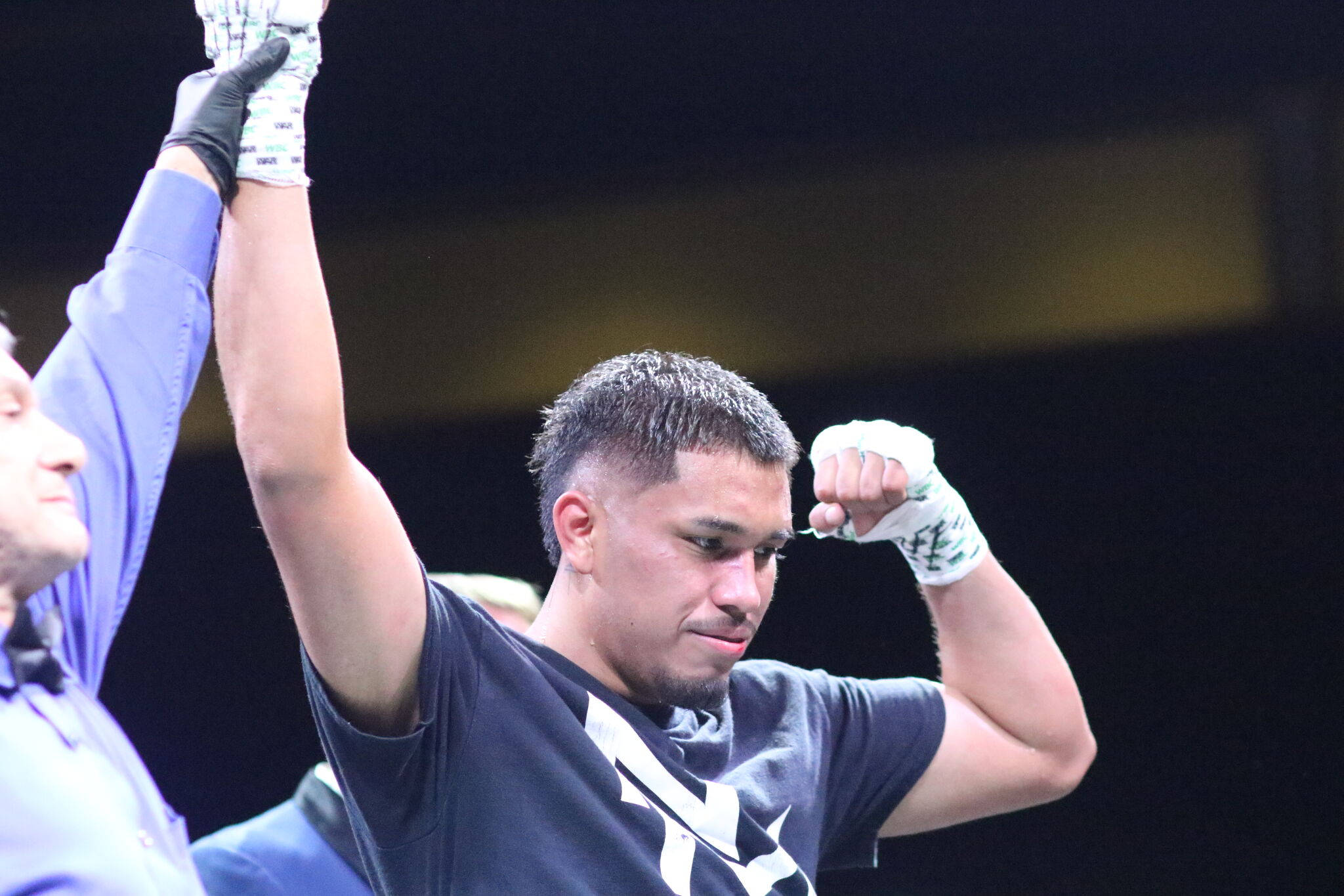 Nixon graduate Nicolas Molina picks up another victory in pro boxing
