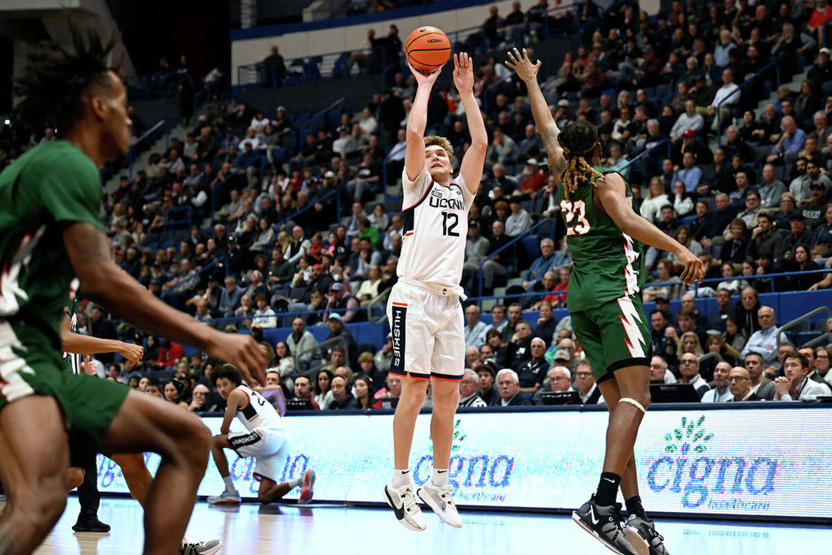 Cam Spencer leads UConn men's basketball to romp over MVSU