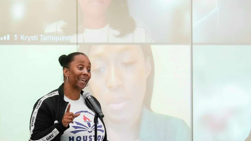 Michelle Williams speaks during the public comment portion as of the Houston ISD's District Advisory Committee meeting at the Hattie Mae White Educational Support Center, Tuesday, Nov. 14, 2023, in Houston.