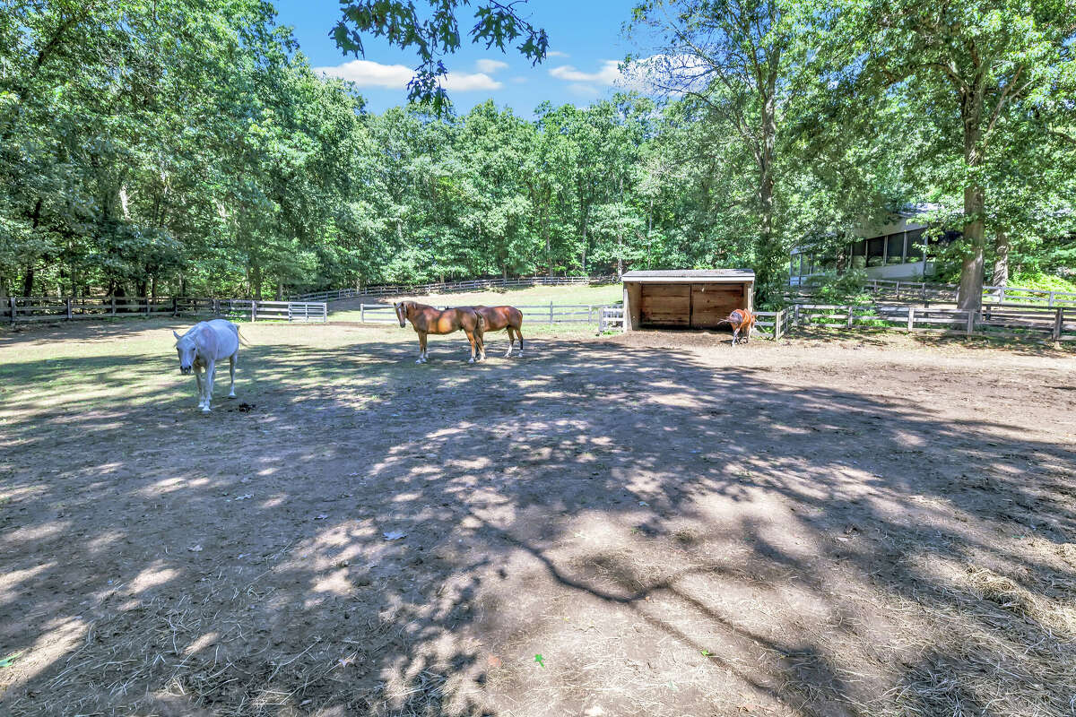 Grey Bridge Farm in Easton listed for nearly 2M