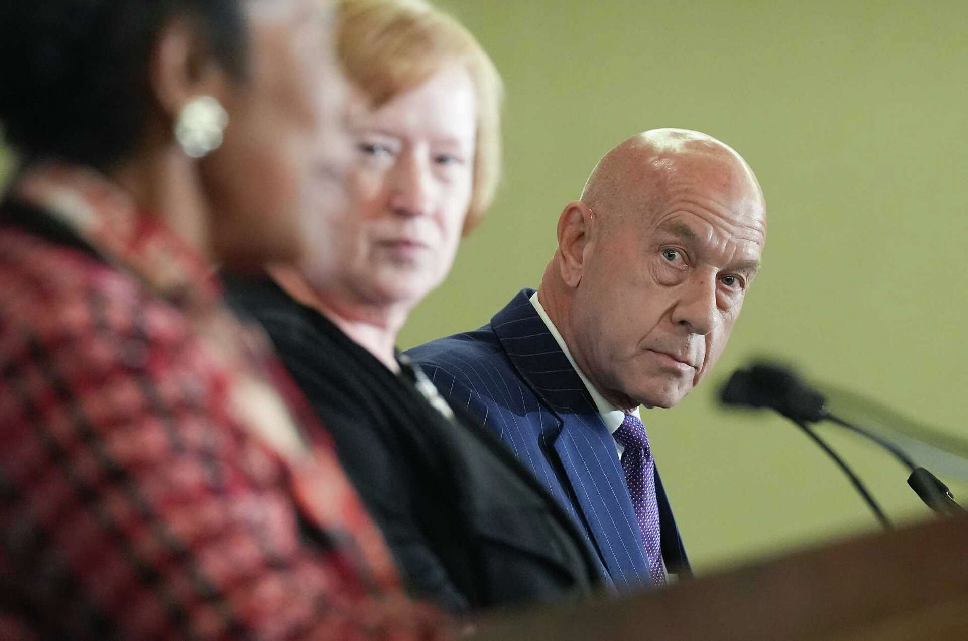 Jackson Lee and Whitmire discuss plans to address housing, pollution