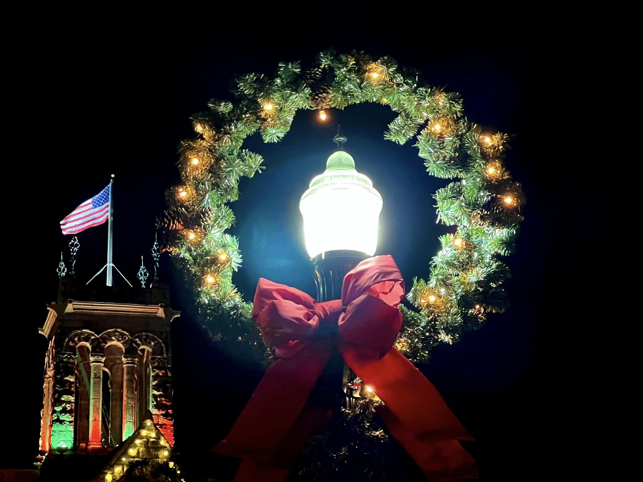 New Braunfels kicks off holidays with downtown festivities