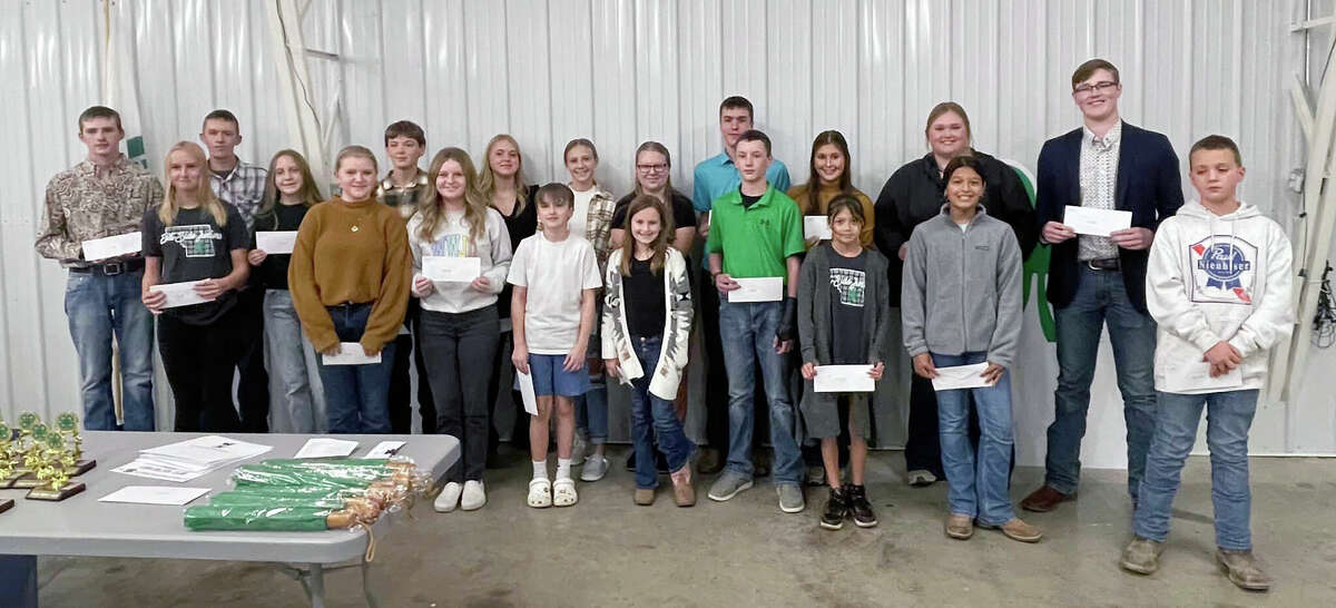 Morgan County 4-H recognizes achievements during awards night