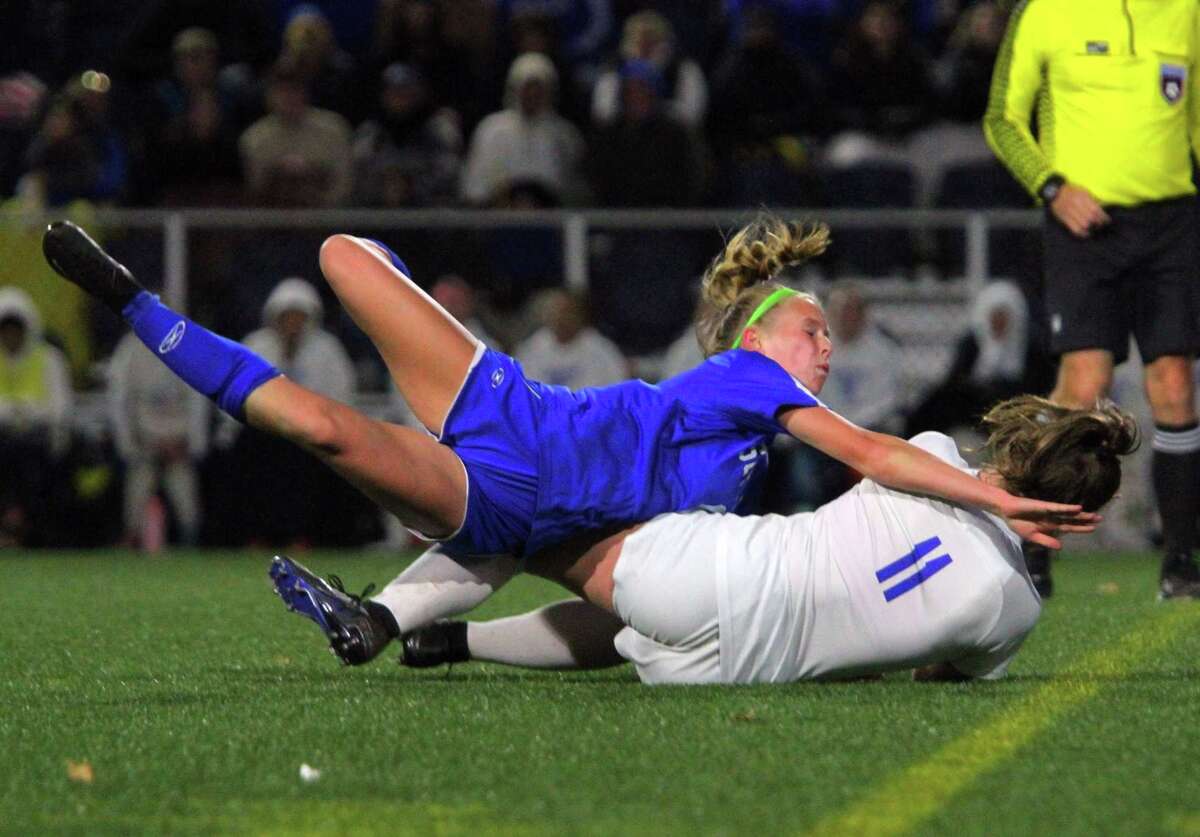 Bacon Academy girls soccer wins CT Class M championship in PKs
