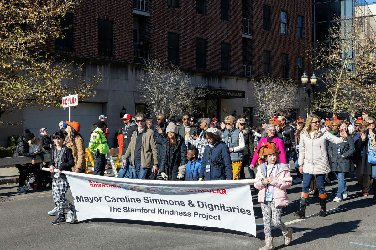 Stamford ct thanksgiving day parade route