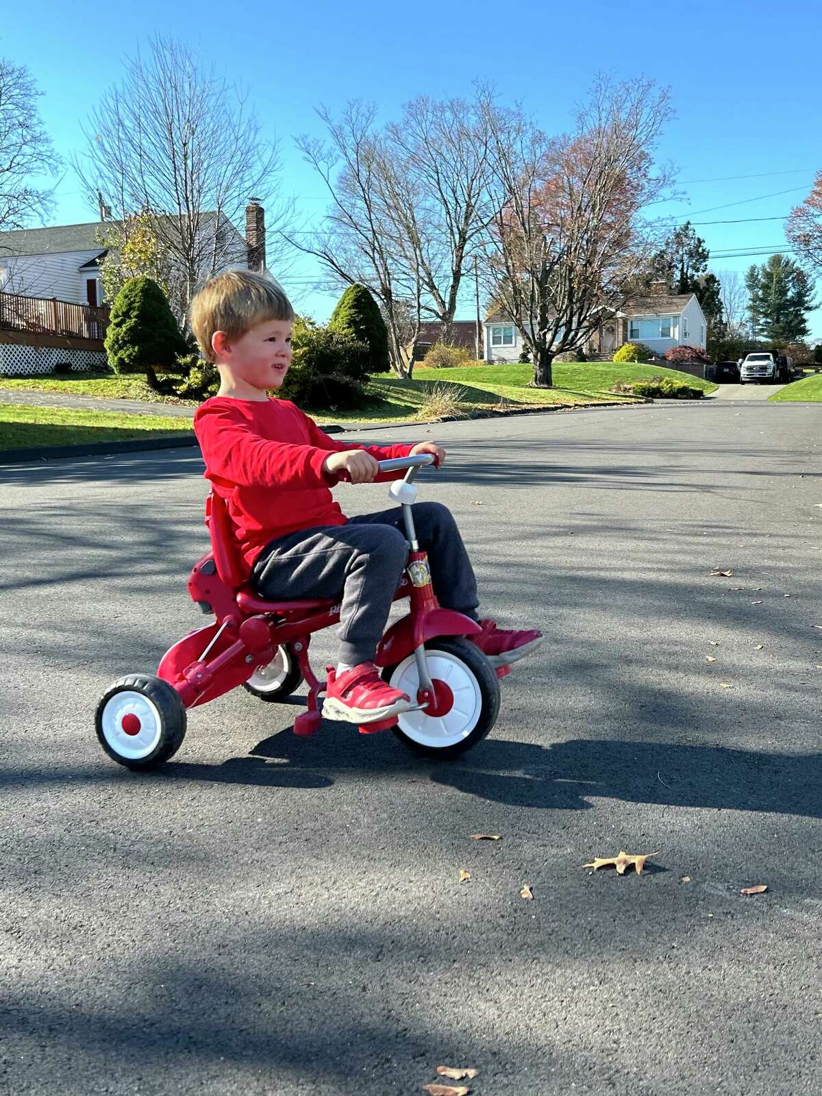 Wethersfield mom grateful for donations after son's toys were taken