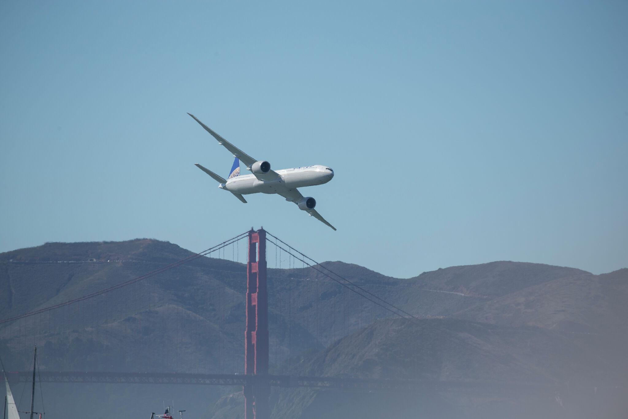 More details emerge about unusual planes flying over Bay Area