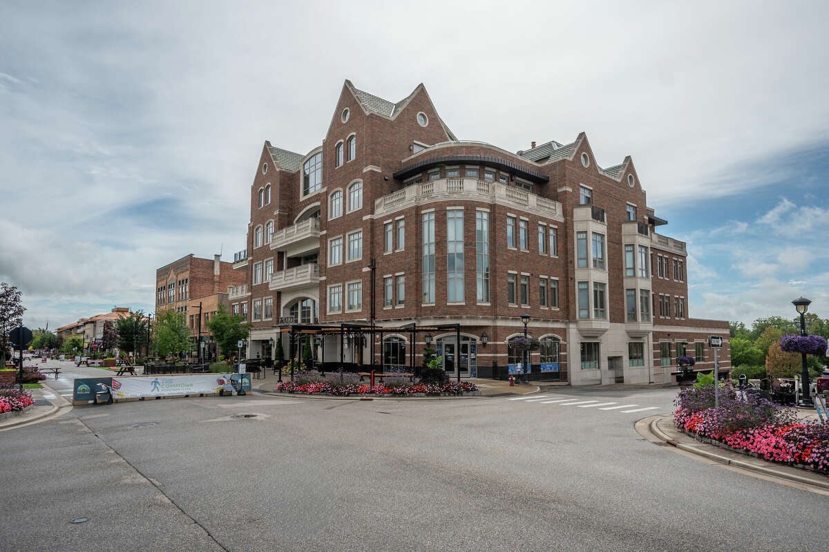Midland residents prepare to share their homes during Zonta Homewalk