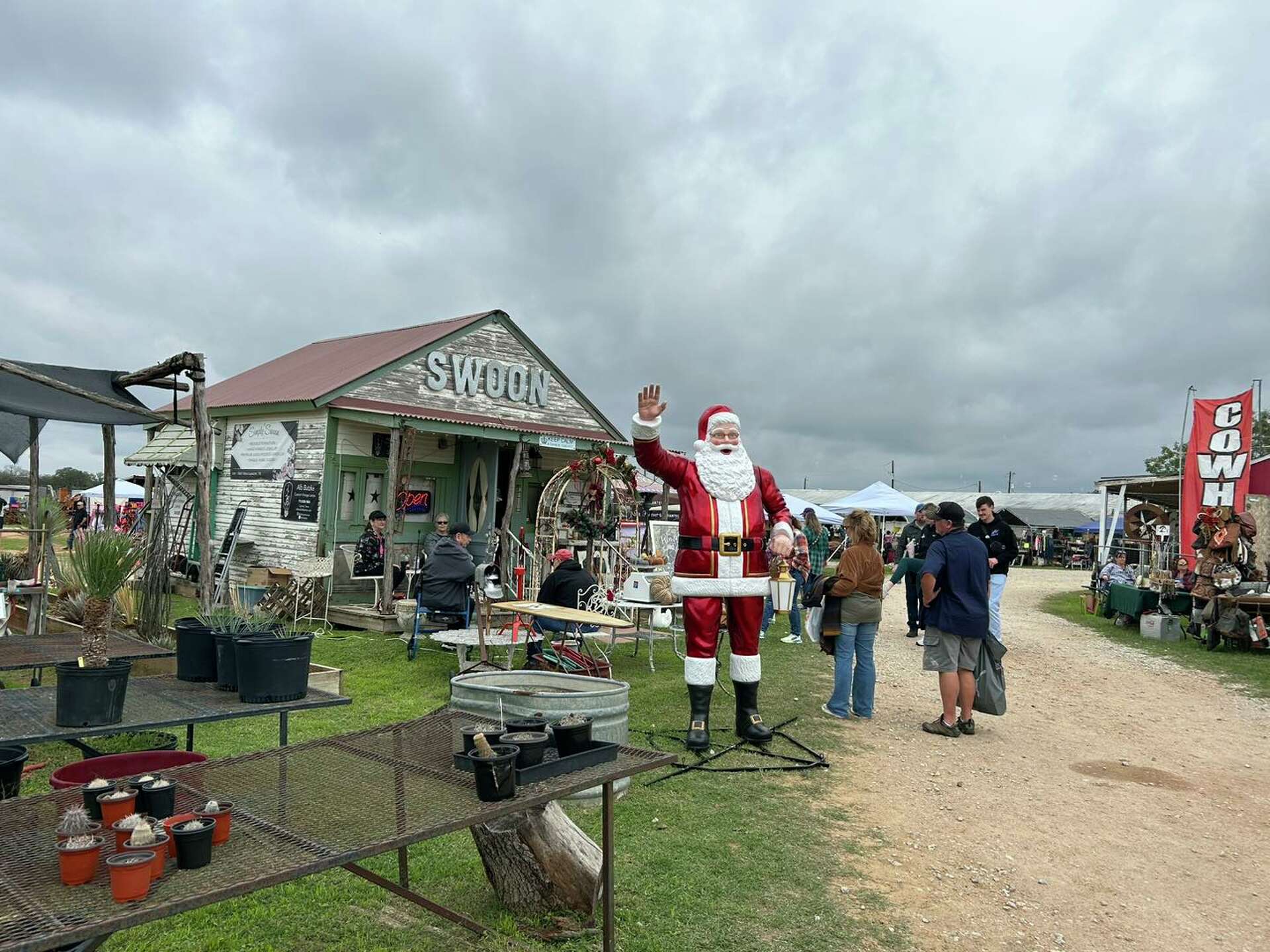 Fredericksburg Trade Days hosts 350 vendors of hidden gems