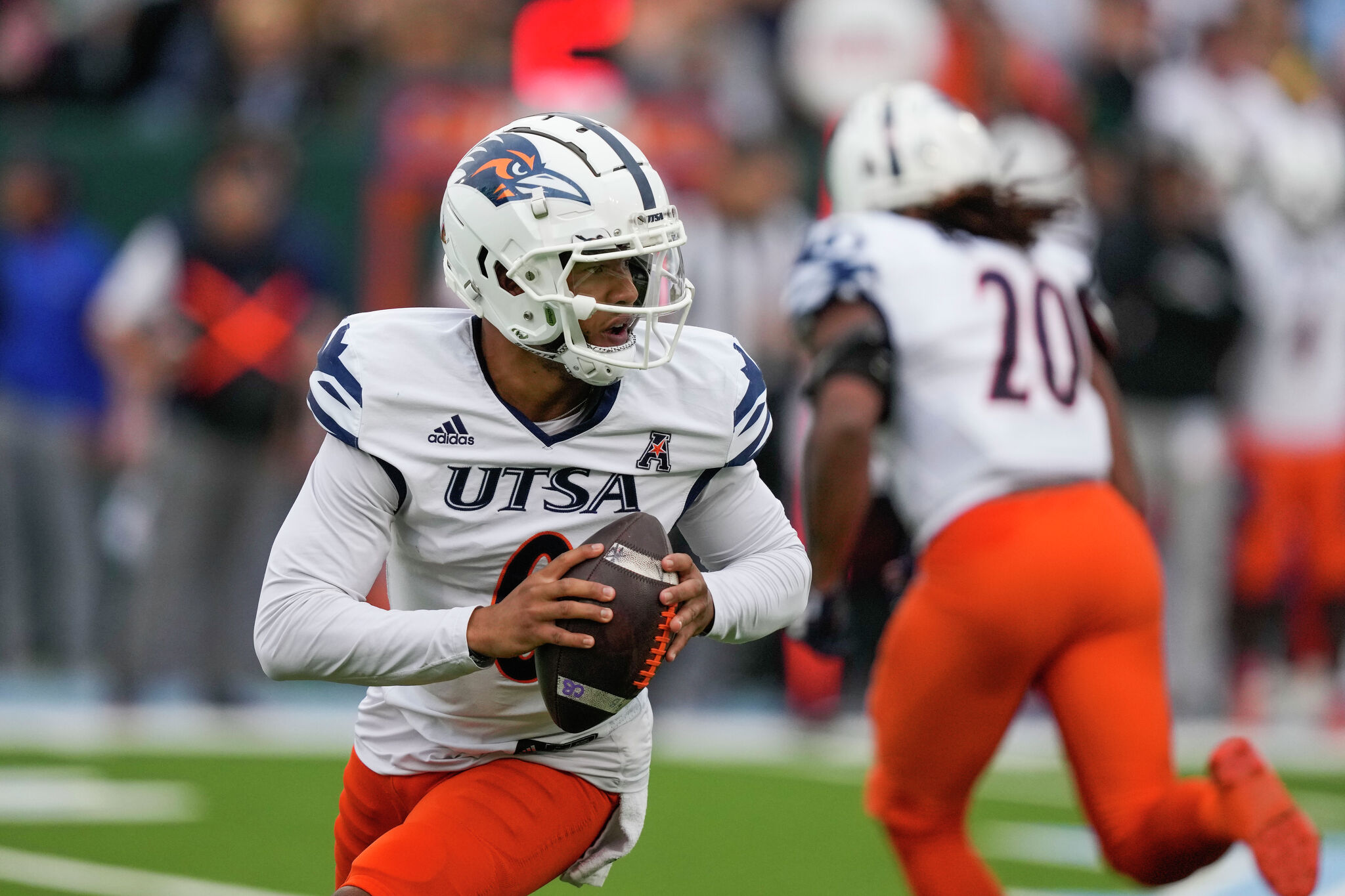 UTSA, Texas State hear bowl game predictions from ESPN