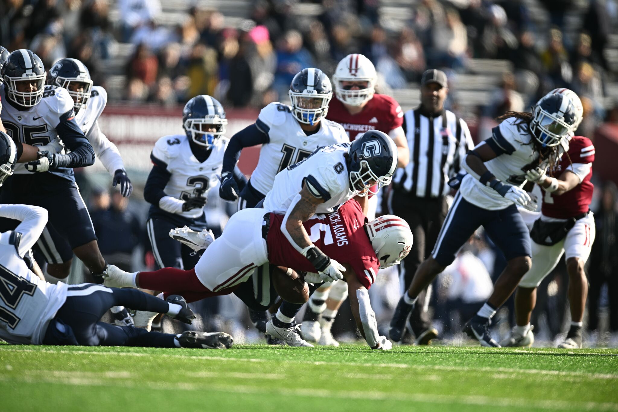 Uconn Football Team Ends Season With Win At Umass