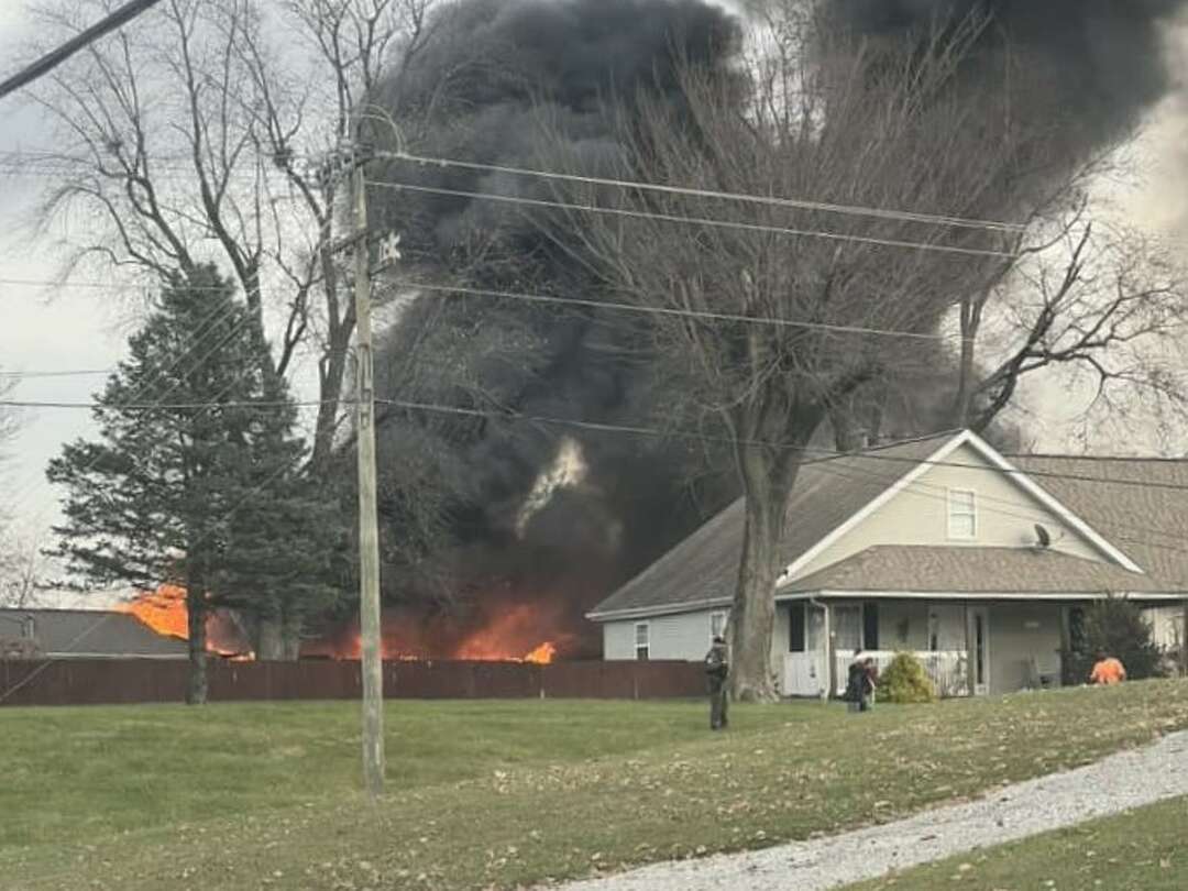 Glen Carbon house fire injures 1, displaces family of 4