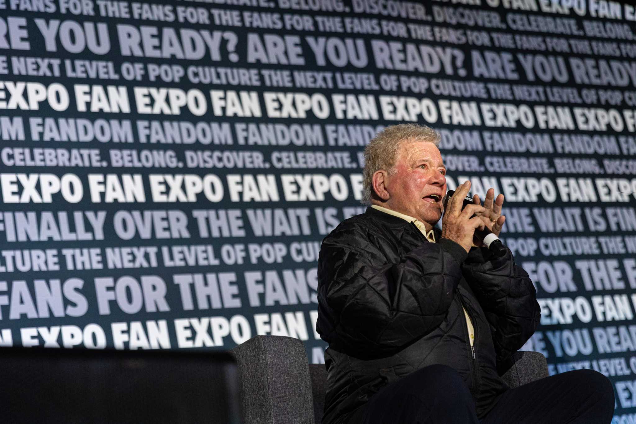 https://s.hdnux.com/photos/01/35/32/46/24488333/3/rawImage.jpg