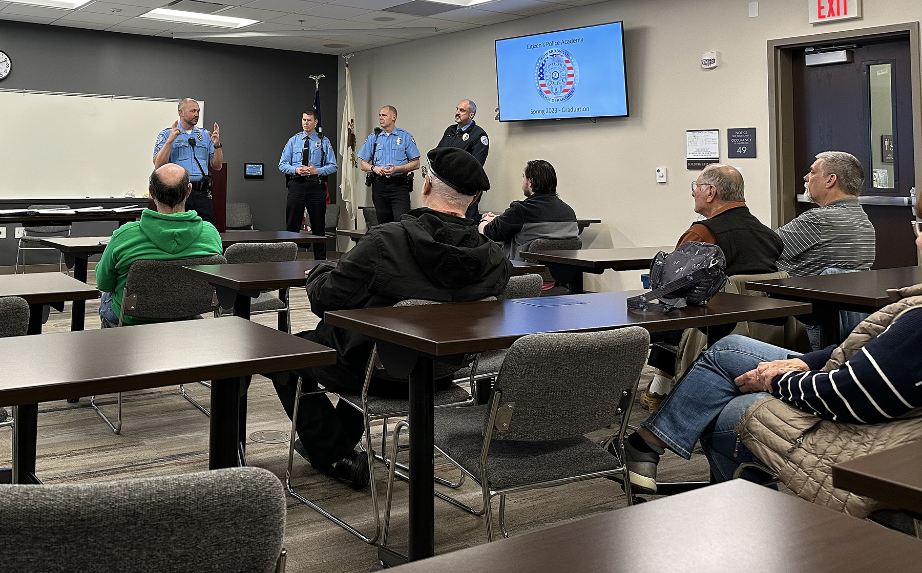 Learn about police work at Edwardsville's Citizens Police Academy