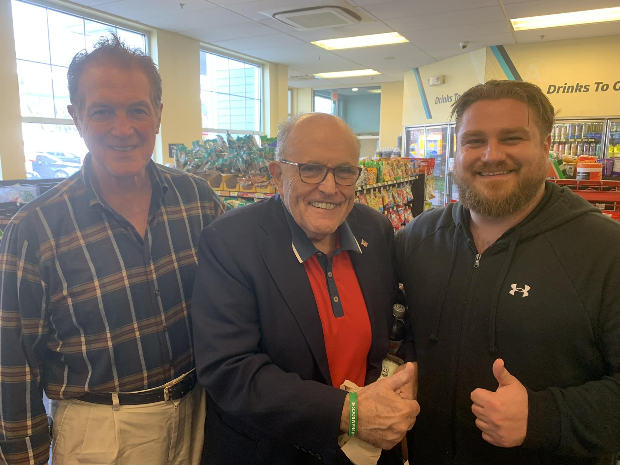 Rudy Giuliani spotted at Connecticut rest stop, meets two state politicians - CT Insider