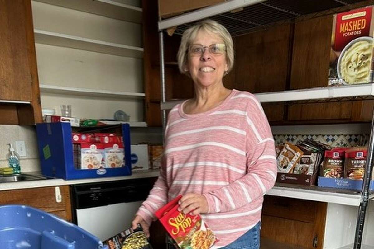 Hidden Manna Food Pantry A Community Lifeline and Support System Hidden Manna Food Pantry A Community Lifeline and Support System