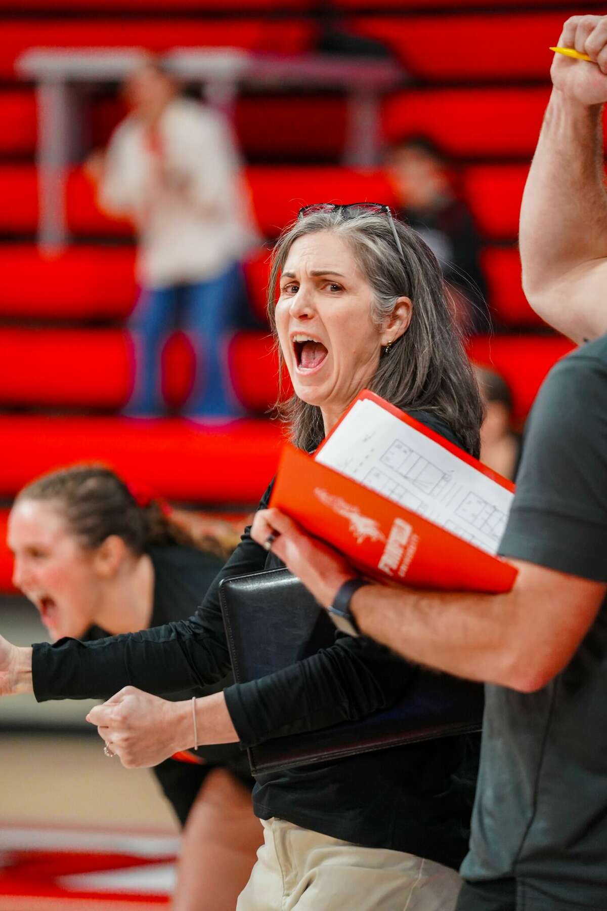 La Famille Somera Mène Le Volleyball De Yale, Fairfield Et Wesleyan Sur 