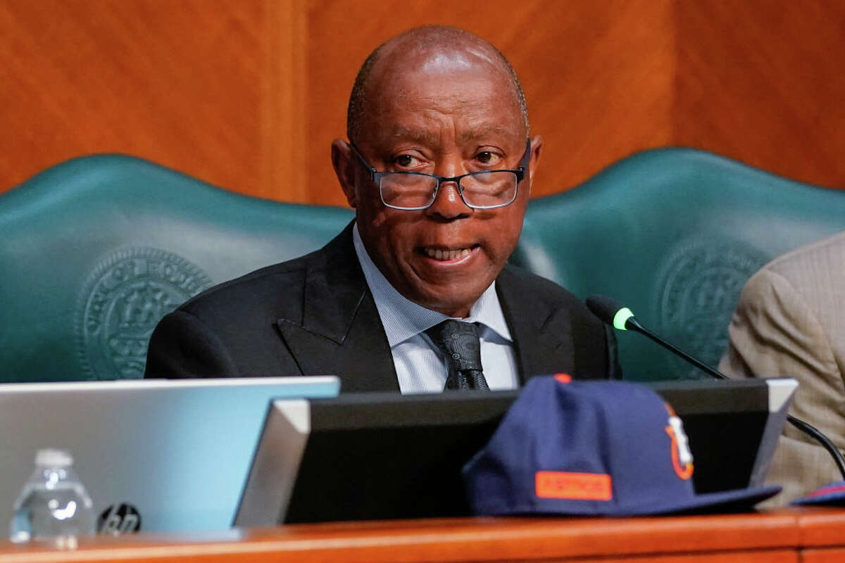 Mayor Sylvester Turner clapped back at the mayoral candidate in a lengthy rant Wednesday. (Photo by Karen Warren/Houston Chronicle via Getty Images)