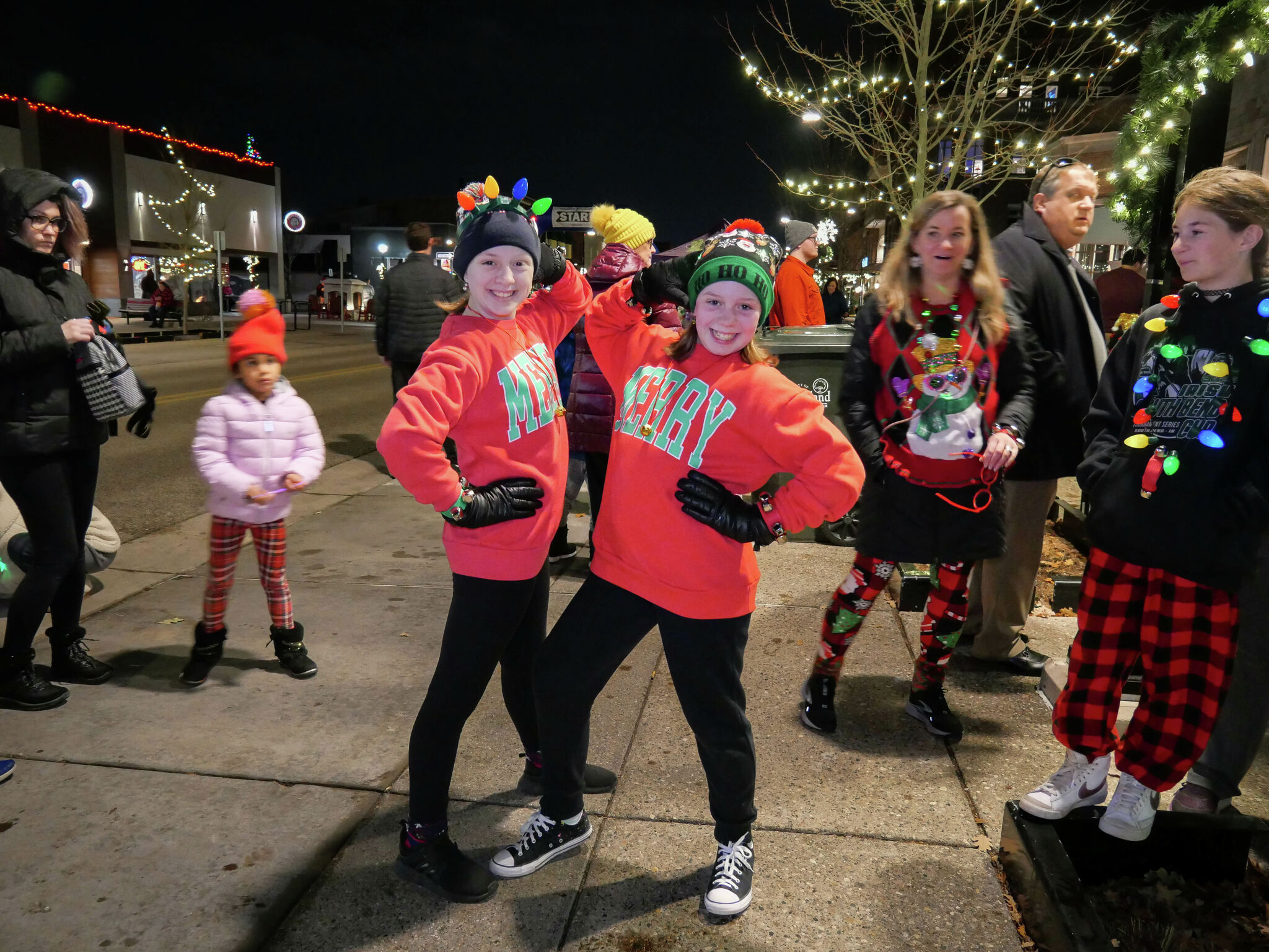Jingle Bell Fun Run/Walk draws over 500 racers to Downtown Midland