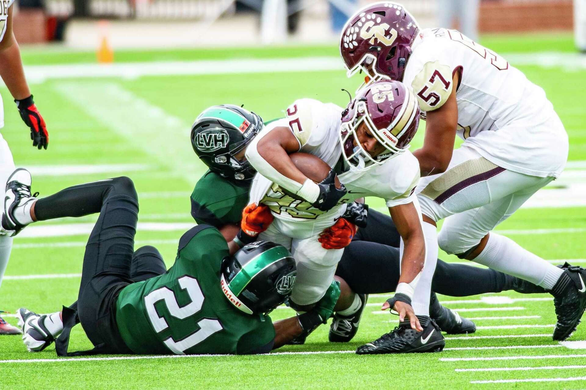 Summer Creek Bulldogs stun Hightower Hurricanes in regional final