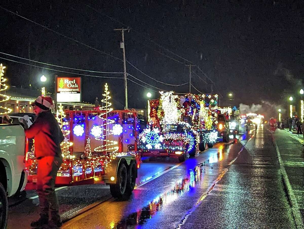 First Hallmark Christmas Ball a hit with attendees following parade