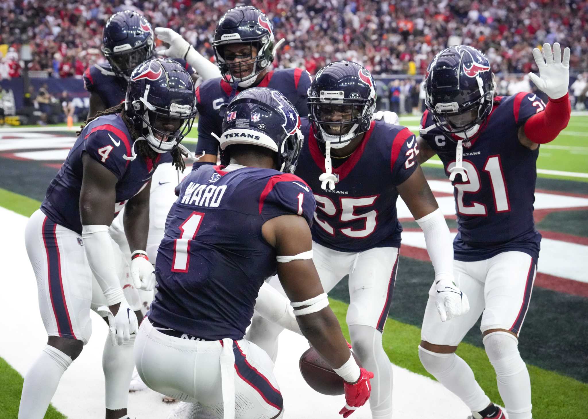 Houston Texans, Despite Close-game Success, Crave Wider Win Margins