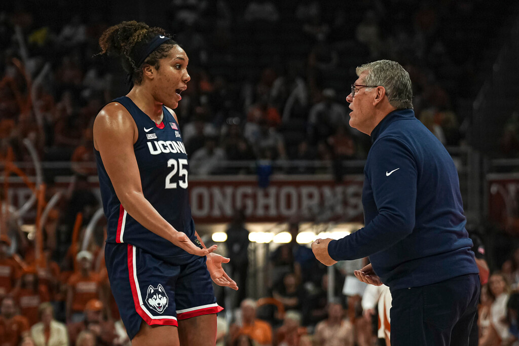 Where Does UConn Women's Basketball Team Land On Our AP Top 25 Ballot?