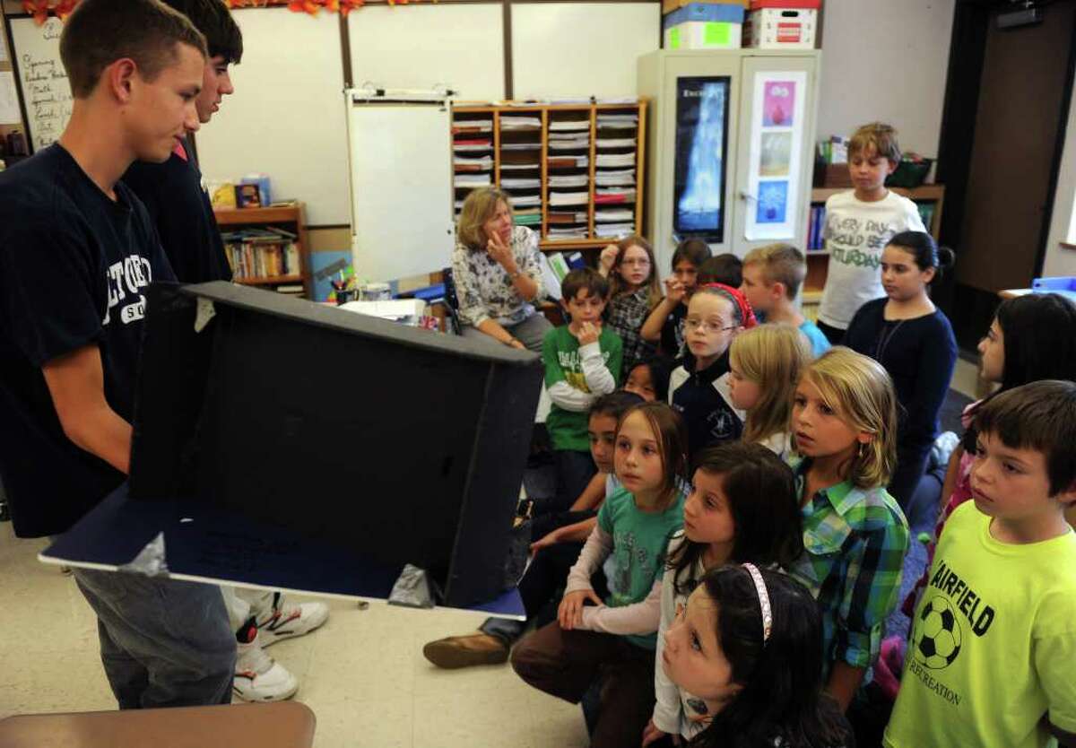 Student to student History lessons come alive