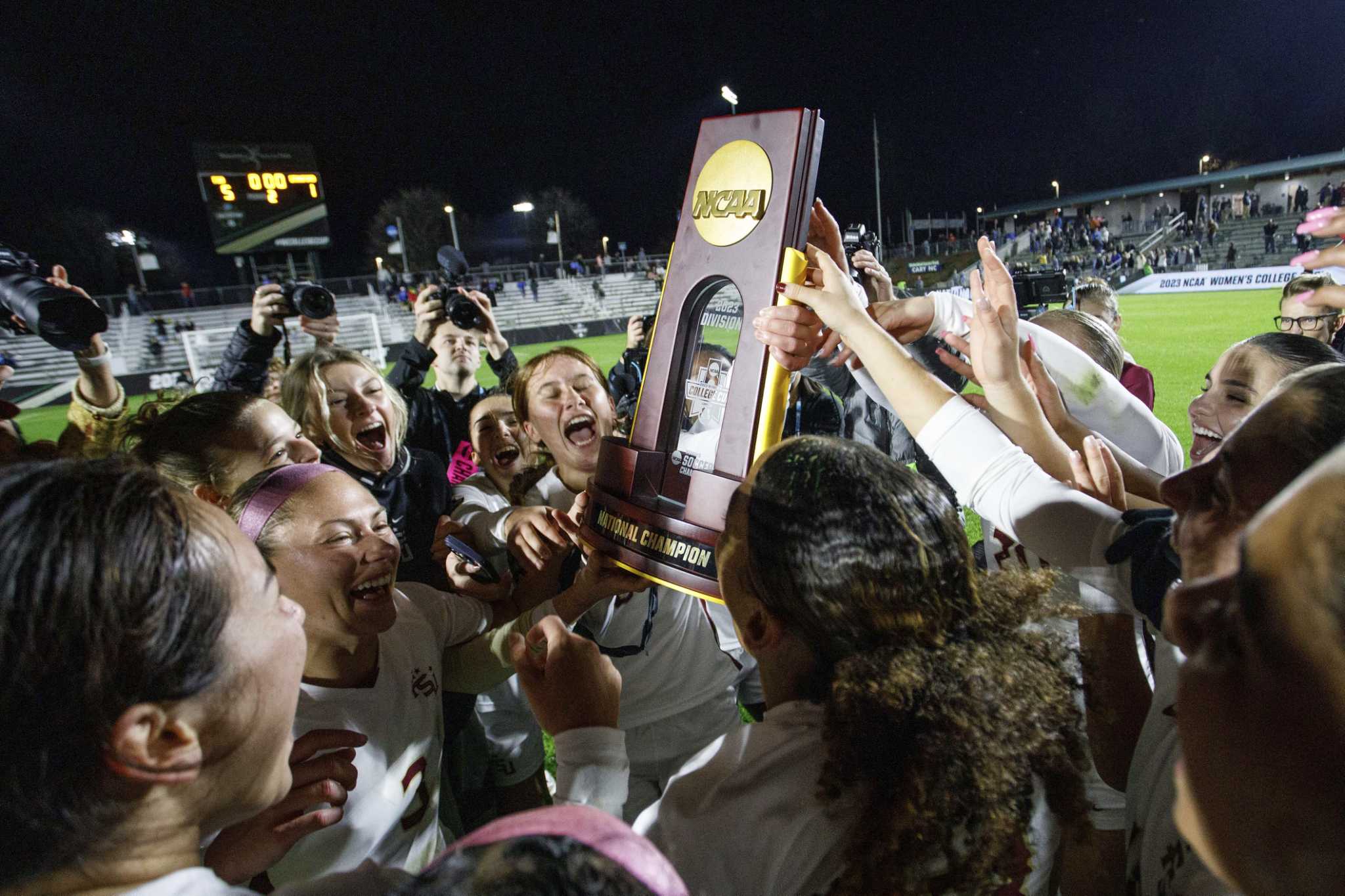 Florida State routs Stanford to win women's soccer national title