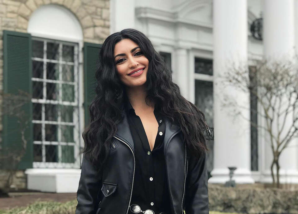 San Antonio costume designer works with Martin Scorsese