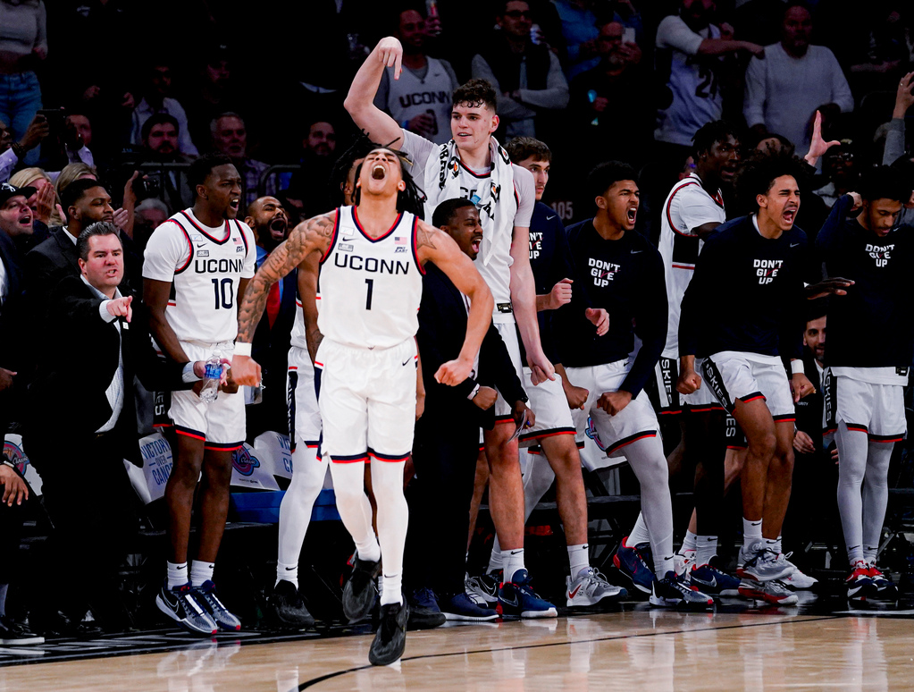 UConn men's basketball freshman Solo Ball impresses on MSG stage