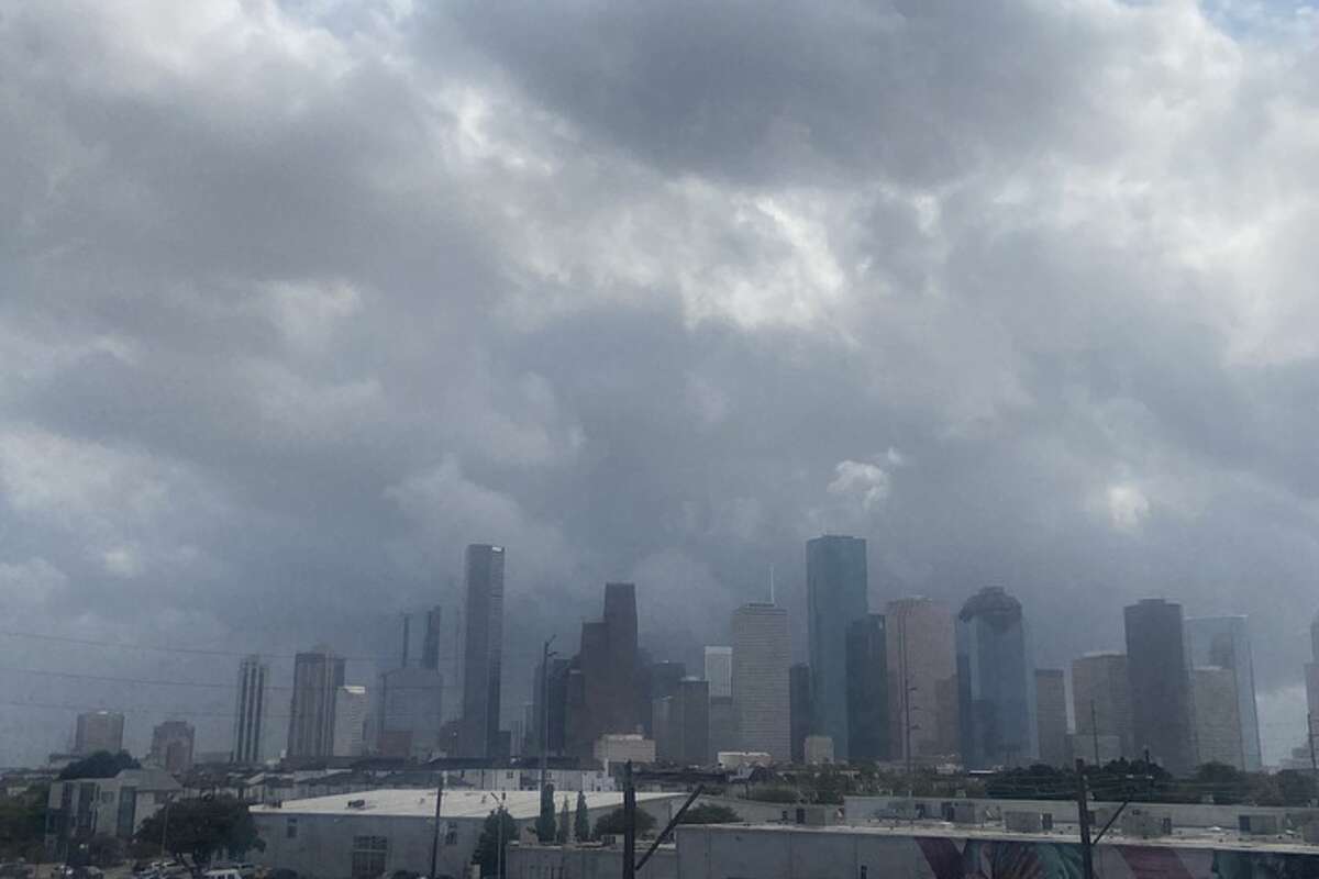 An approaching front could push feels-like temperatures into the 30s after generating a strong line of storms in Houston this weekend.