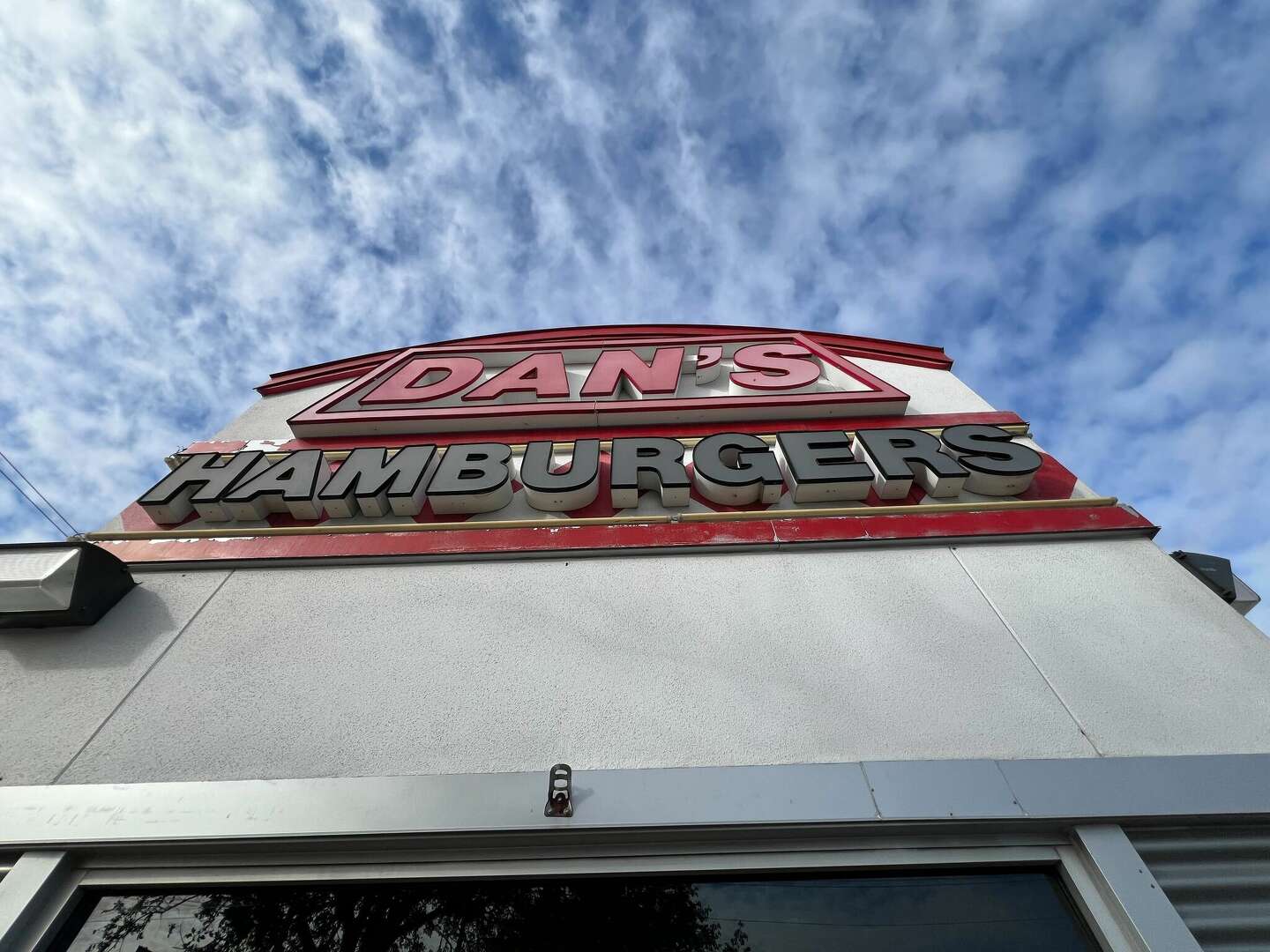 Frances 'Fran' Junk of Austin's Dan’s Hamburgers dies at 89